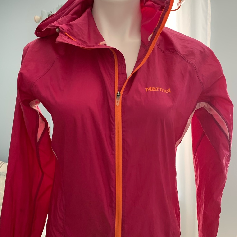 Women’s S/P Marmot pink shell/wind jacket - Picture 2 of 4